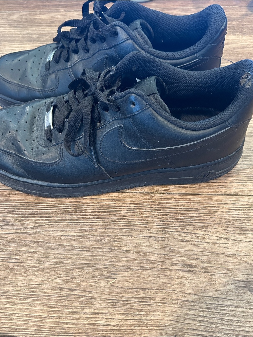 Nike AIR FORCE 1 LOW '07 Black Black. (315122-001). Men's 10.5. Pre-Owned. - Picture 3 of 8